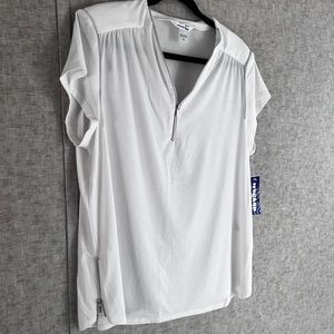 White yop with side zippers